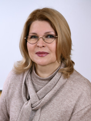 Воспитатель высшей категории Николаева Елена Владимировна