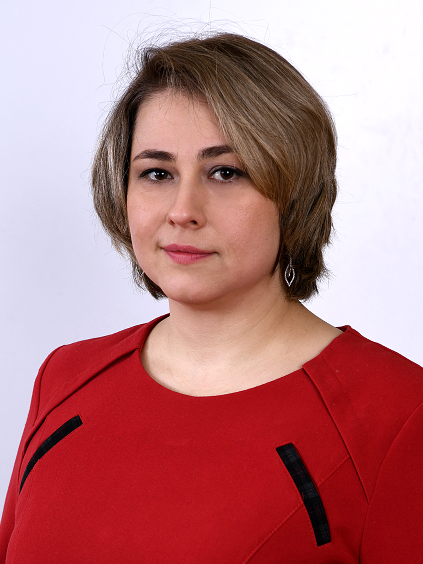 Воспитатель высшей категории Гордеева Евгения Александровна декретный отпуск.